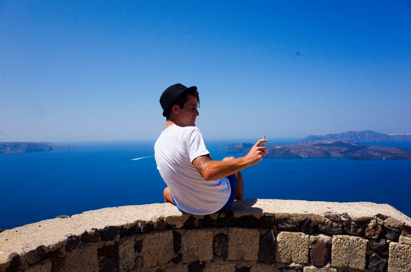 Illustration for article titled GREECE : 40 HOURS IN SANTORINI